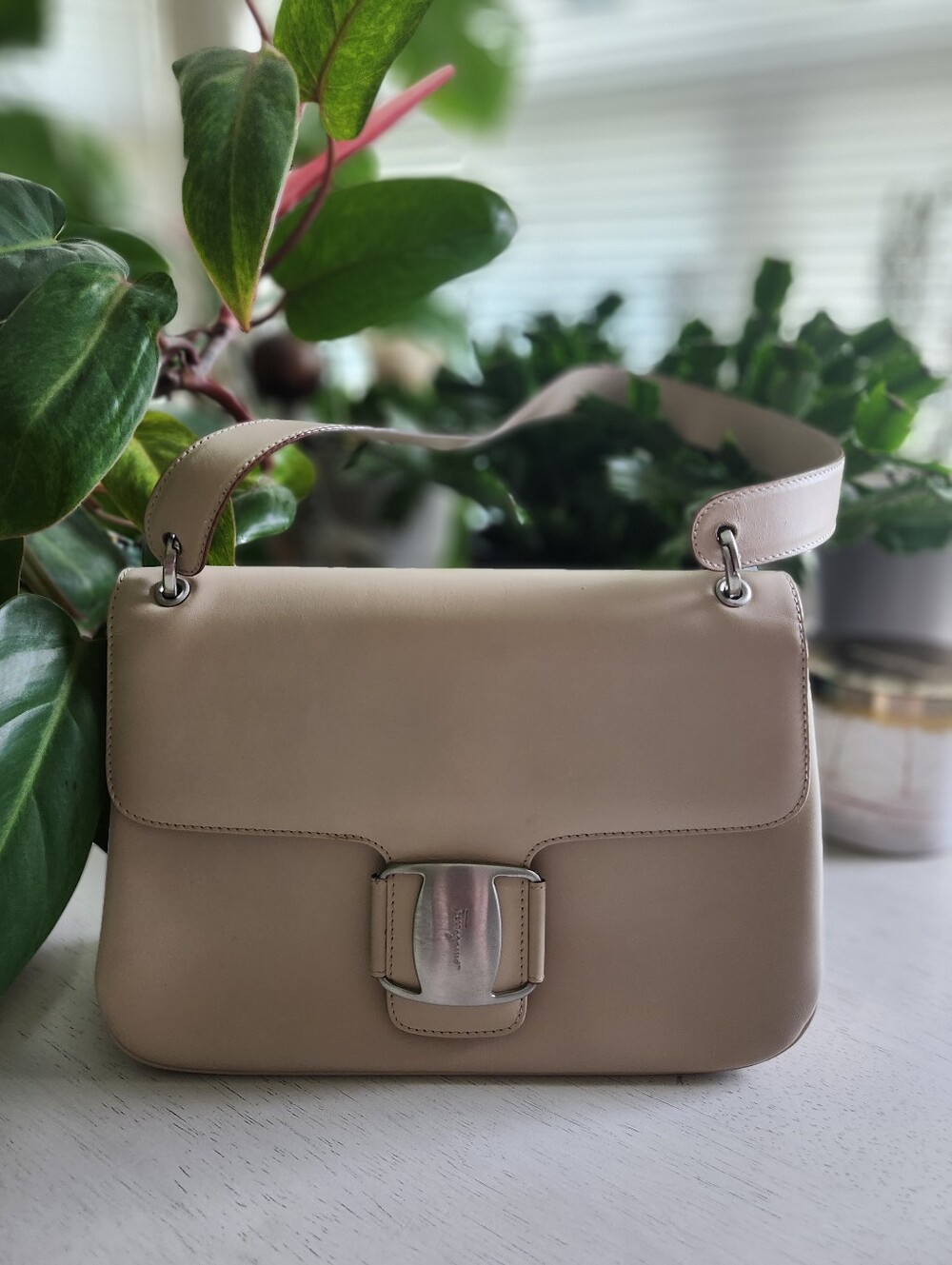 Sale​✨ Salvatore Ferragamo Cream Small Leather Flap Satchel ✨ - Picture 7 of 9